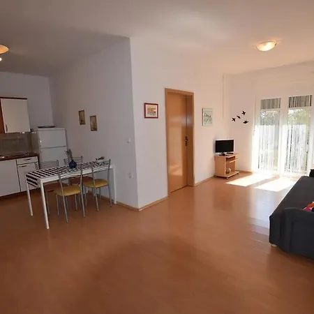 House Movica Ferienhaus *