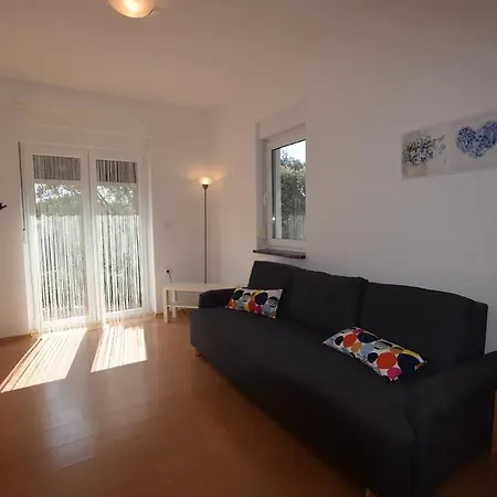 House Movica Ferienhaus *