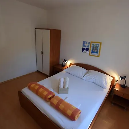 House Movica Ferienhaus Mandre